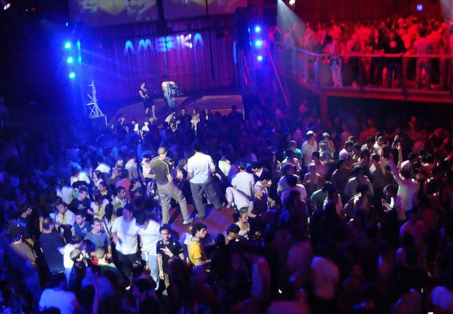 DISCOTECA AMERIKA EN BUENOS AIRES ARGENTINA